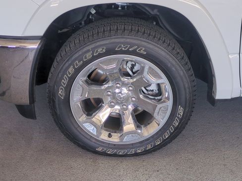 New 2026 RAM 1500 Big Horn AWD/4WD image 11