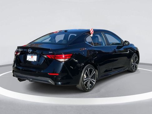 Certified 2023 Nissan Sentra SR w/ Trunk Package image 7