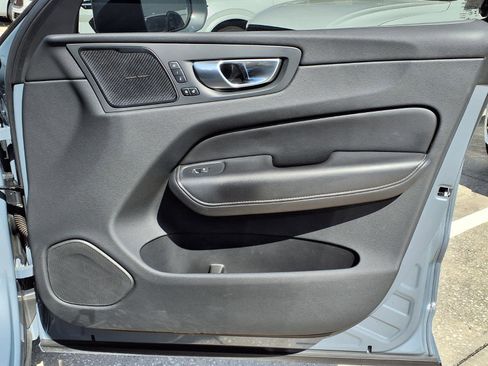 Certified 2023 Volvo XC60 B5 Ultimate w/ Climate Package FWD image 13