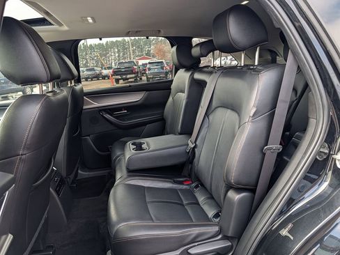 Used 2024 MAZDA CX-90 3.3 Turbo w/ Preferred Plus image 11