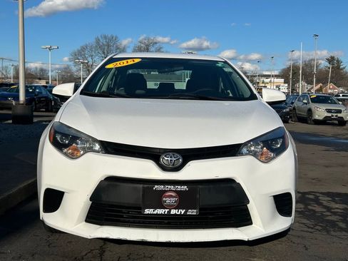 Used 2014 Toyota Corolla LE image 3