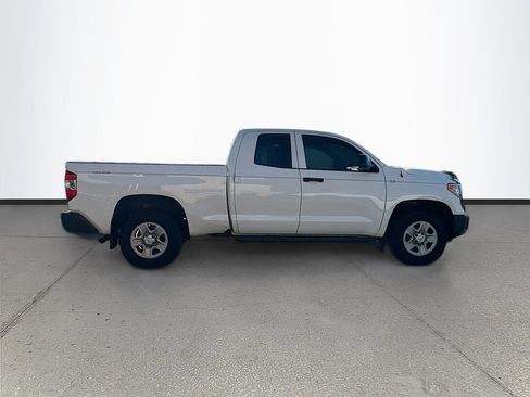 Used 2016 Toyota Tundra SR w/ Tow Package image 8
