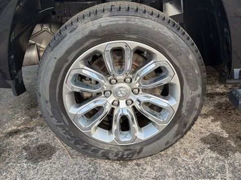Used 2022 RAM 1500 Laramie AWD/4WD image 28