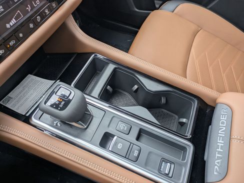 New 2025 Nissan Pathfinder Platinum w/ Cargo Package image 15