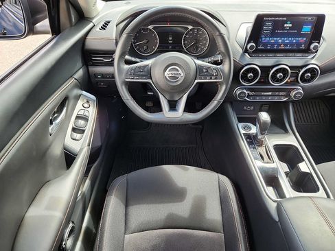 Used 2023 Nissan Sentra SR w/ Midnight Edition Package FWD image 12