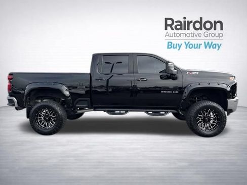 Used 2022 Chevrolet Silverado 2500 LT w/ Convenience Package AWD/4WD image 8
