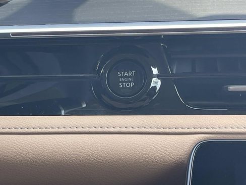 Used 2025 INFINITI QX80 Sensory AWD/4WD image 24