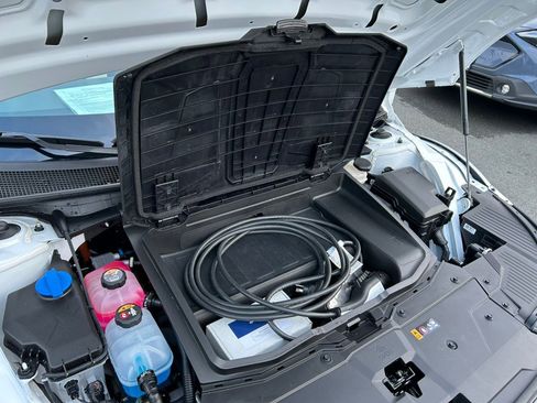 Used 2024 Hyundai Ioniq 5 Limited image 83