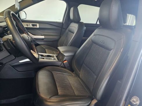 Used 2024 Ford Explorer Timberline w/ Timberline Technology Package AWD/4WD image 13