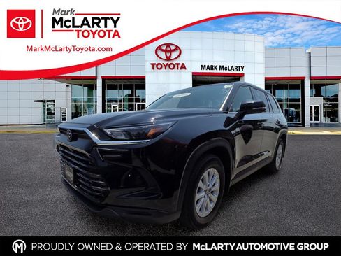 Used 2024 Toyota Grand Highlander FWD image 1