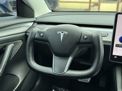 Used 2022 Tesla Model 3 Long Range AWD/4WD image 28