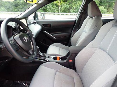 Certified 2024 Toyota Corolla Cross AWD Hybrid image 15