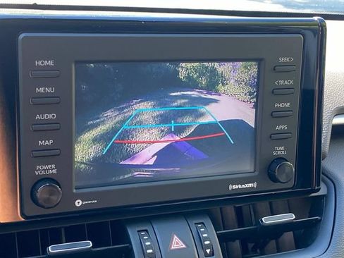 Used 2022 Toyota RAV4 XLE Premium AWD/4WD image 25