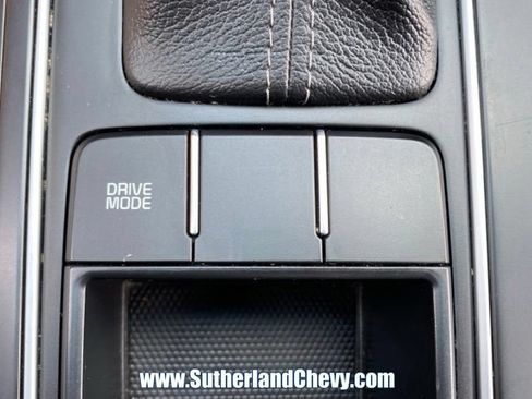 Used 2020 Kia Sorento LX FWD image 30