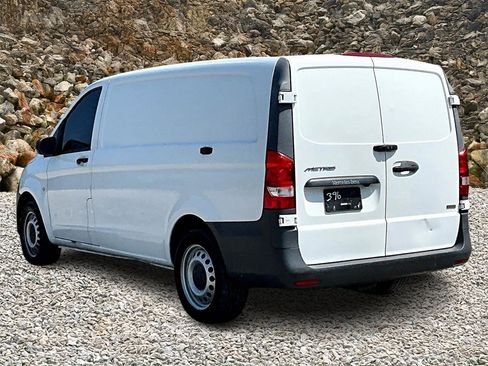 Used 2018 Mercedes-Benz Metris image 11