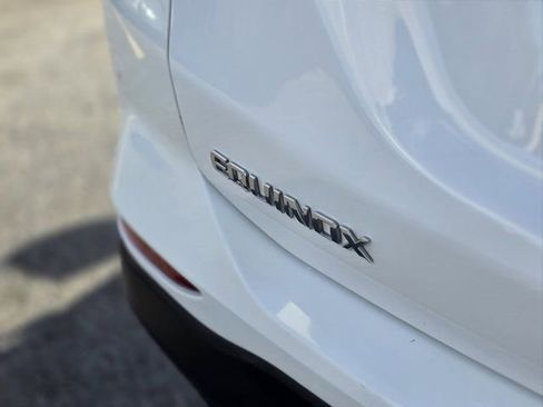 Used 2024 Chevrolet Equinox LT image 8