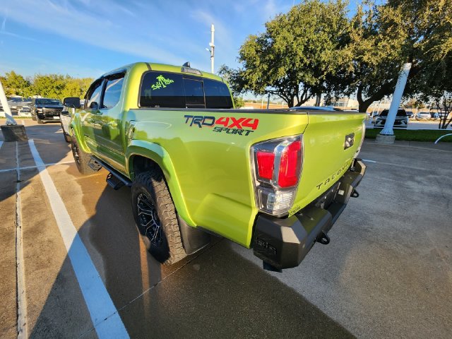 Used 2023 Toyota Tacoma TRD Sport AWD/4WD image 6