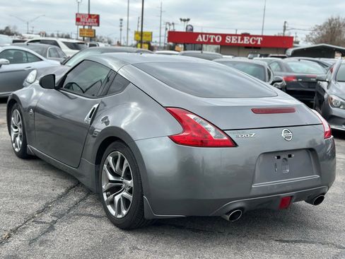 Used 2014 Nissan 370Z Coupe image 7