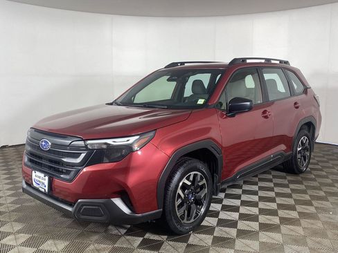 Used 2025 Subaru Forester AWD/4WD image 10