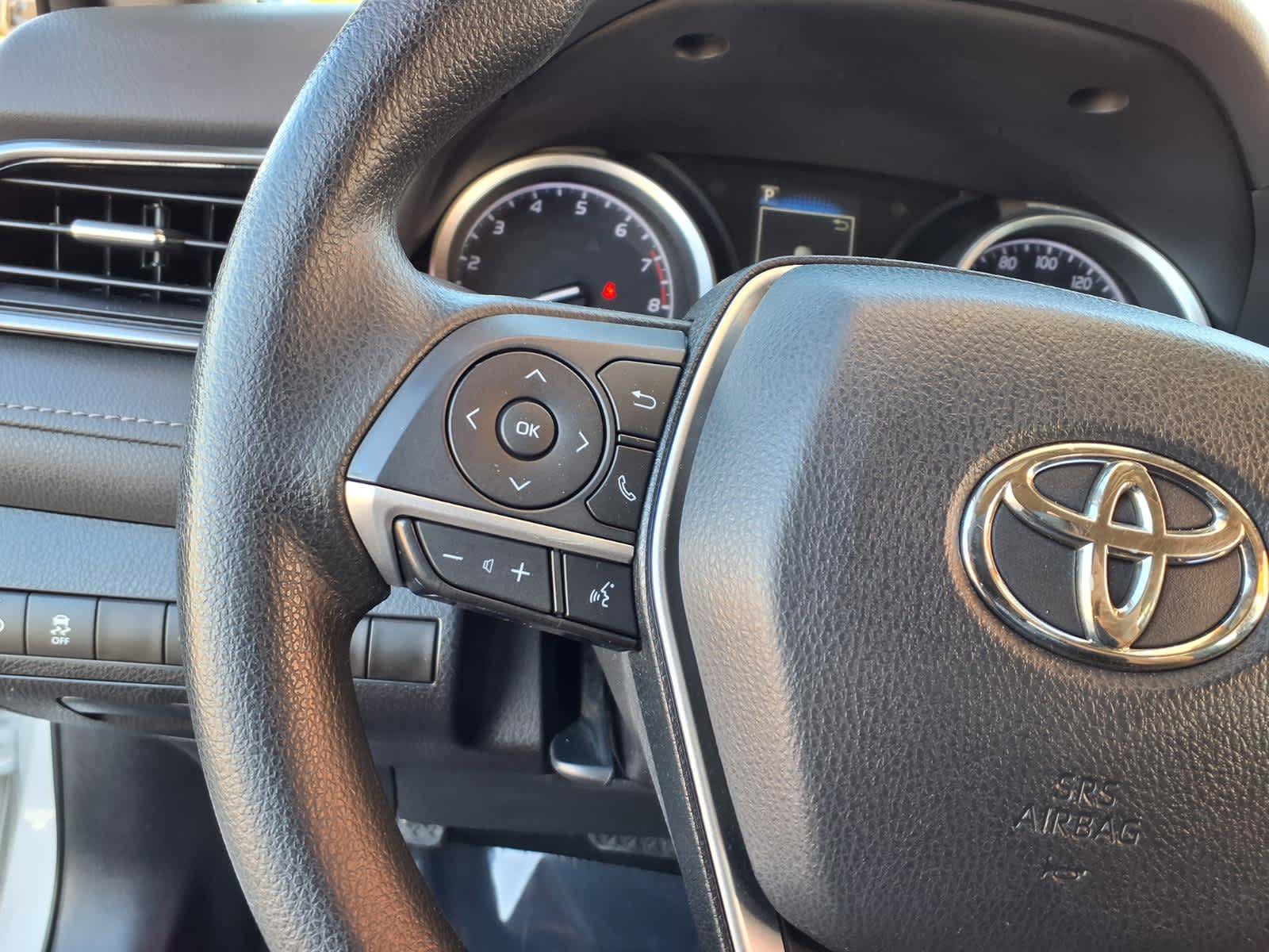 Used 2022 Toyota Camry LE FWD image 19