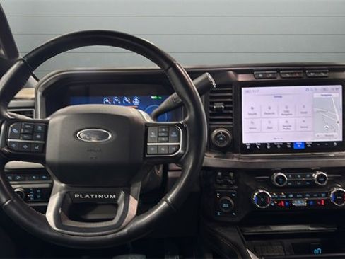 Used 2024 Ford F350 Platinum image 5