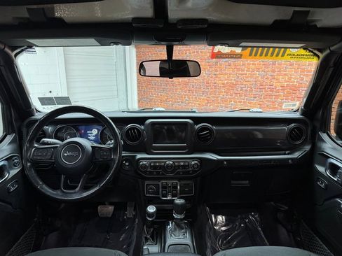 Used 2021 Jeep Wrangler Unlimited Sport image 13