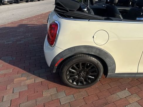 Used 2019 MINI Cooper Convertible w/ Signature Upholstery Package FWD image 15