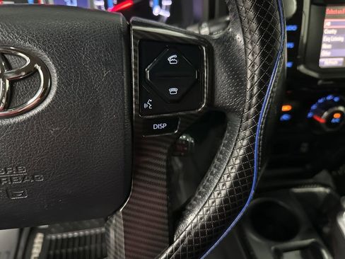 Used 2016 Toyota 4Runner Trail image 17