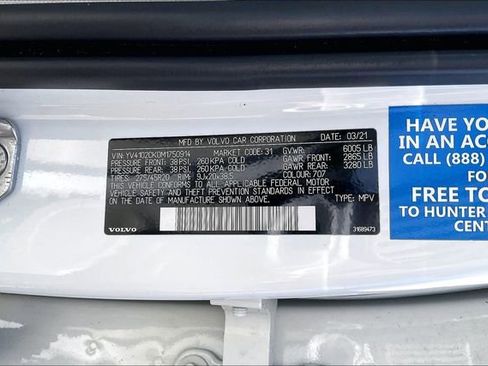 Used 2021 Volvo XC90 T5 Momentum w/ Advanced Package image 14