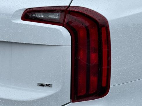 New 2025 Kia Telluride S image 35