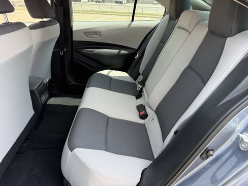 Used 2025 Toyota Corolla LE FWD image 26