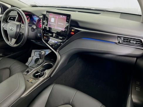 Used 2021 Toyota Camry XSE image 26