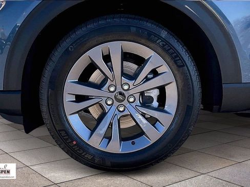 New 2026 Ford Explorer Active w/ Active Comfort Package image 11