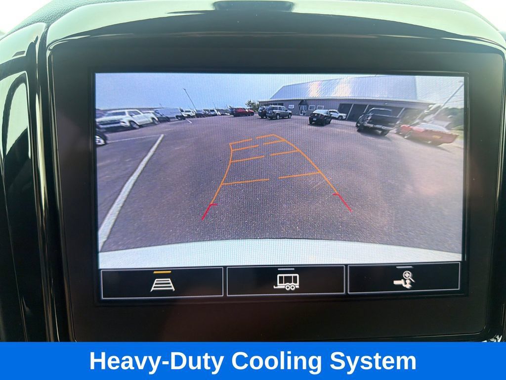 Used 2023 Chevrolet Traverse LT AWD/4WD image 17