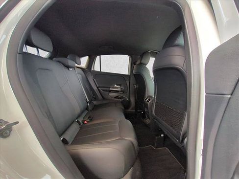 Certified 2021 Mercedes-Benz GLA 250 4MATIC image 19