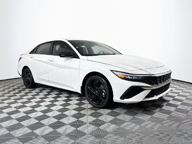 New 2026 Hyundai Elantra SEL FWD image 10