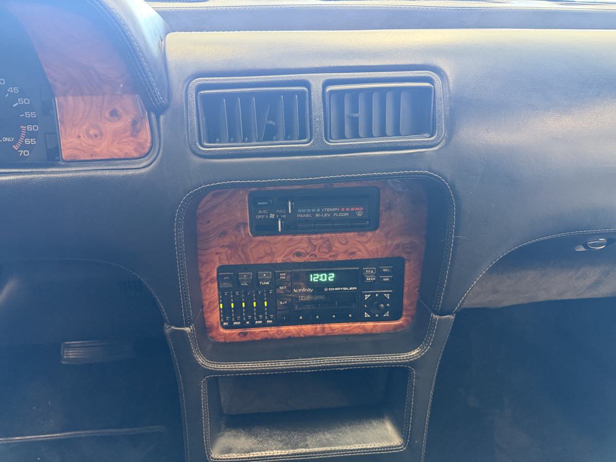 Used 1990 Chrysler TC by Maserati FWD image 17