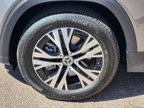 New 2026 Mercedes-Benz GLB 250 4MATIC image 10