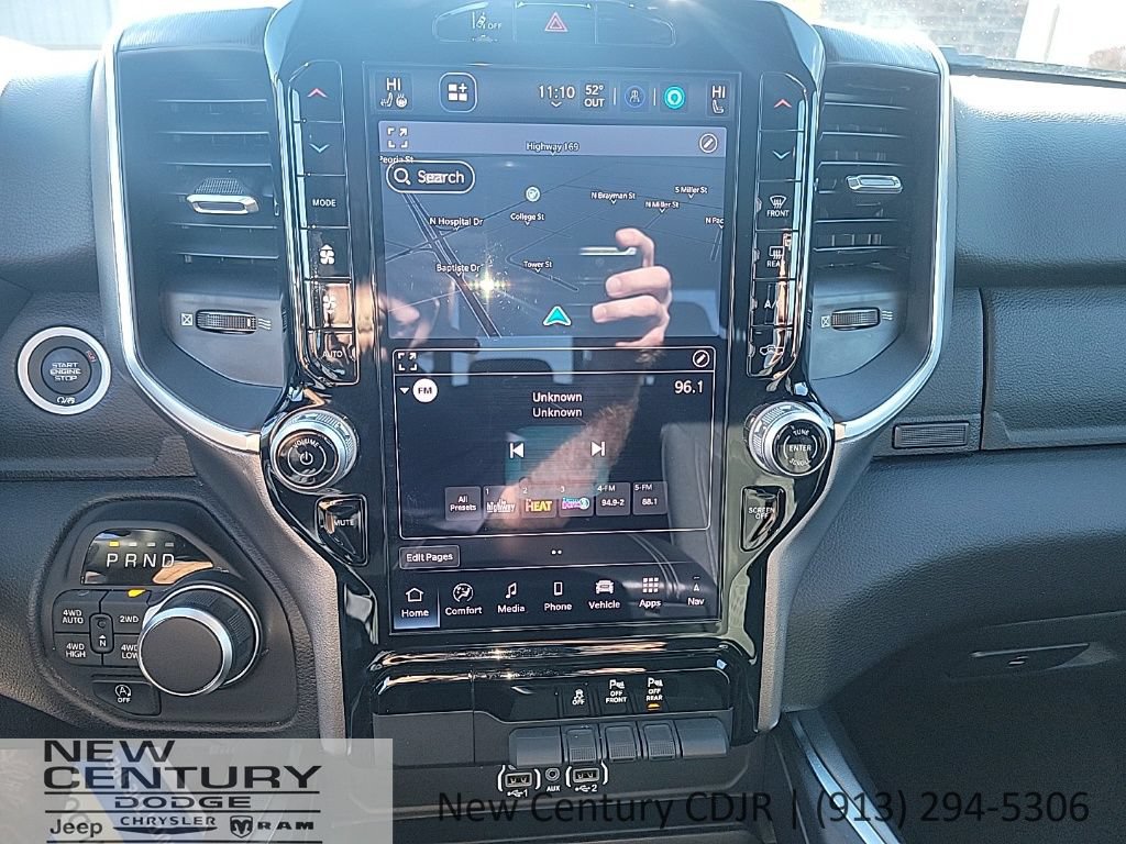Used 2025 RAM 1500 Big Horn AWD/4WD image 10