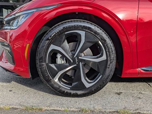 Used 2024 Kia EV6 GT-Line image 30