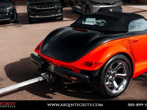 Used 2000 Plymouth Prowler RWD image 12