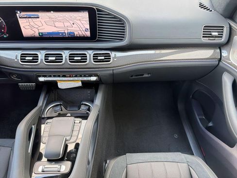 New 2026 Mercedes-Benz GLE 63 AMG S image 28