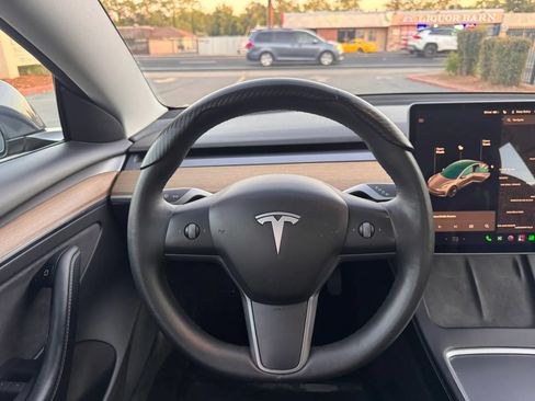 Used 2021 Tesla Model 3 Standard Range Plus RWD image 19