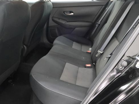 Used 2023 Nissan Sentra SV image 9