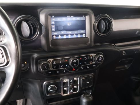 Used 2021 Jeep Wrangler Unlimited Sport image 5