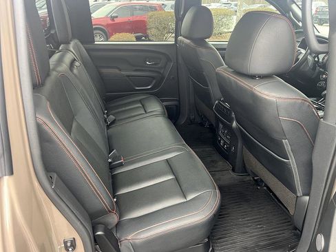 Certified 2022 Nissan Titan PRO-4X w/ Pro-4x Convenience Package image 21