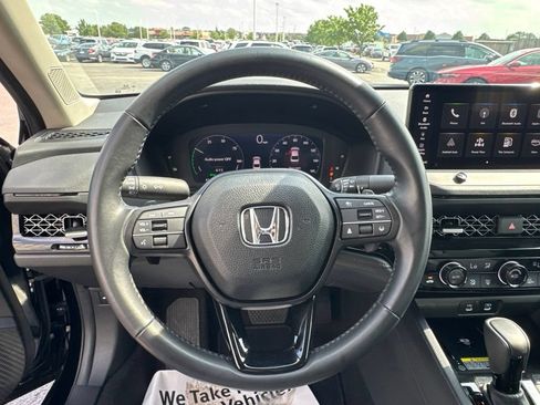 Used 2025 Honda Accord EX-L image 15