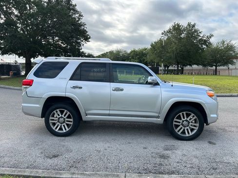 Used 2011 Toyota 4Runner Limited image 6