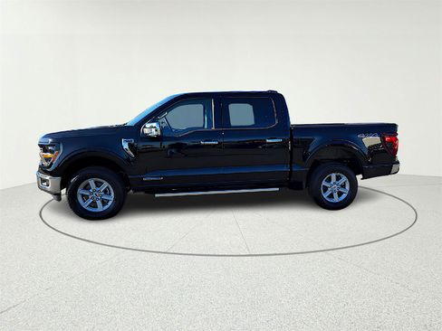 New 2025 Ford F150 XLT w/ Equipment Group 302A MID image 3