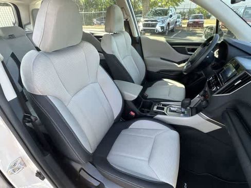 Used 2023 Subaru Forester AWD/4WD image 19